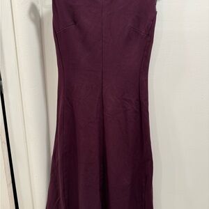Elegant Burgundy Sleeveless Dress